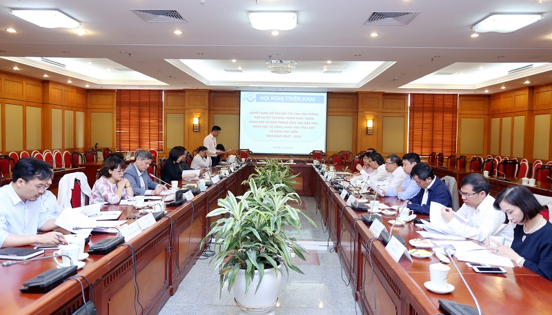 Nâng cao năng lực nghiên cứu cơ bản phục vụ phát triển kinh tế - xã hội